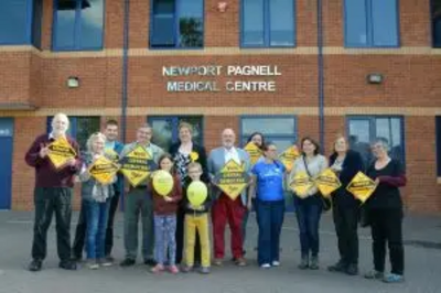 org.uk/files/2017/05/Imogen-and-group-at-NPMC-Small-300x200.jpg