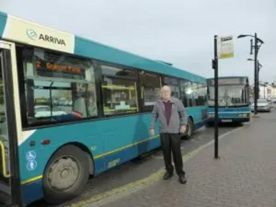 org.uk/files/2018/01/Paul-with-Arriva-bus-Small-300x225.jpg